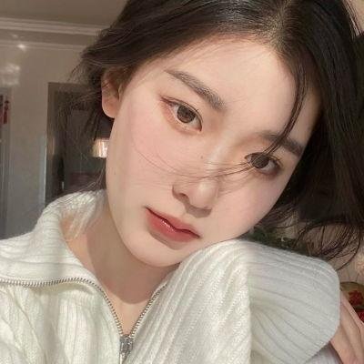 三小一家人